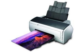 Epson представила новый фотопринтер формата а3+