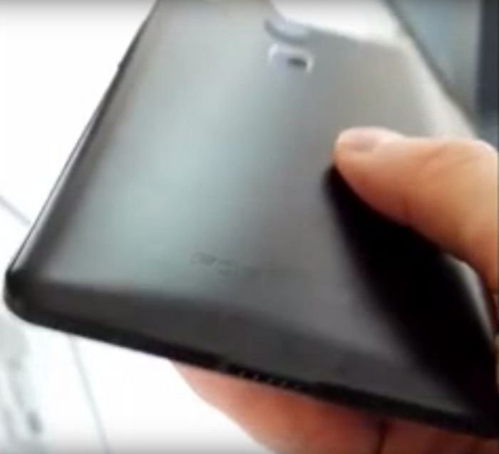 Huawei nexus со сканером отпечатка пальца на видео